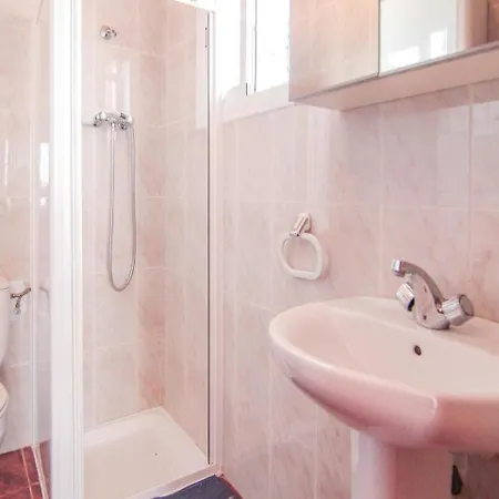 One-bedroom Holiday In